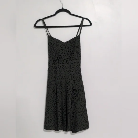 olive green dress summer Savana Olive Green Off-Shoulder Casual Summer Dress with Slit – Shadesofsabi main image 0